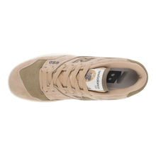 Load image into Gallery viewer, New Balance 550 Mushroom/Flat Taupe/Sea Salt for Women BBW550RD
