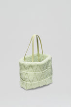 Load image into Gallery viewer, Shearling tote mint
