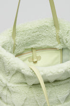 Load image into Gallery viewer, Shearling Tote Mint
