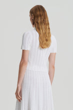 Load image into Gallery viewer, PLEAT LACE SHIRT
