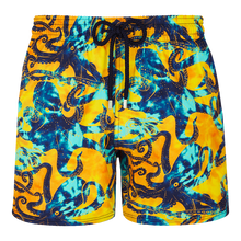 Load image into Gallery viewer, Men Stretch Swim Trunks Poulpes Tie &amp; Dye
