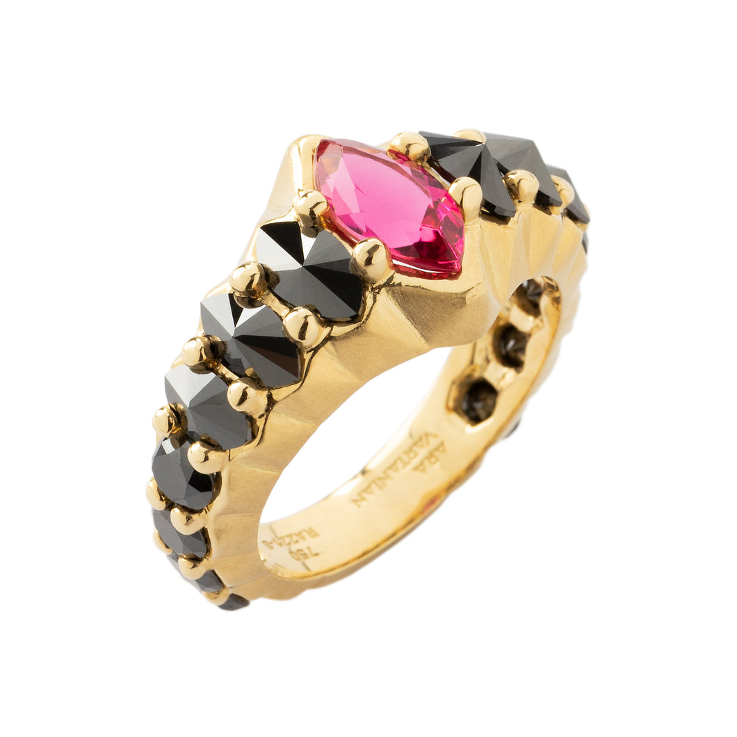 18k yellow gold ring with Rubellite and black diamonds