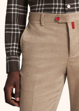 Load image into Gallery viewer, Kiton beige trousers for man, in cashmere 4
