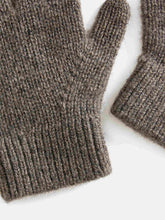 Load image into Gallery viewer, Birk Gloves brown
