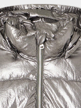 Load image into Gallery viewer, Blythe Puffer Jacket silver
